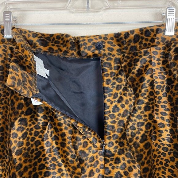 Brannan Studio Leopard Mini Skirt - Picture 3 of 6